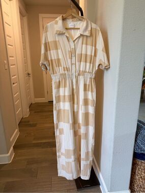 Girl and the Sun Beige Cream Abstract Print Button Front Wide Leg Jumpsuit L